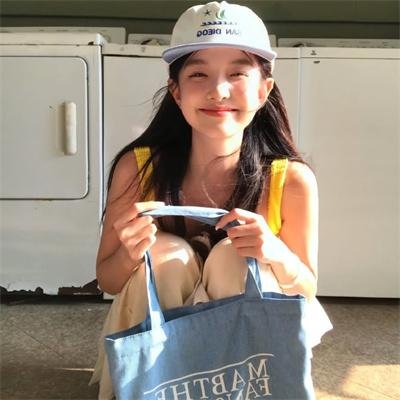 丑小鸭天鹅